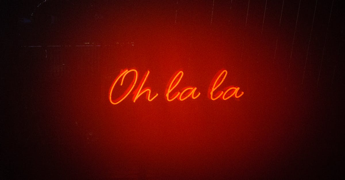 1080p on 4K display - Red Oh La La Light 1080p on 4K display - Red Oh La La Light