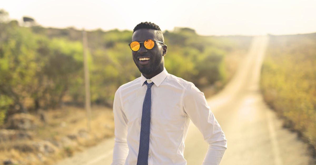 4 way Black ops Offline Multiplayer-PS2 Compatability - Happy man in formal wear and glasses in countryside 4 way Black ops Offline Multiplayer-PS2 Compatability - Happy man in formal wear and glasses in countryside