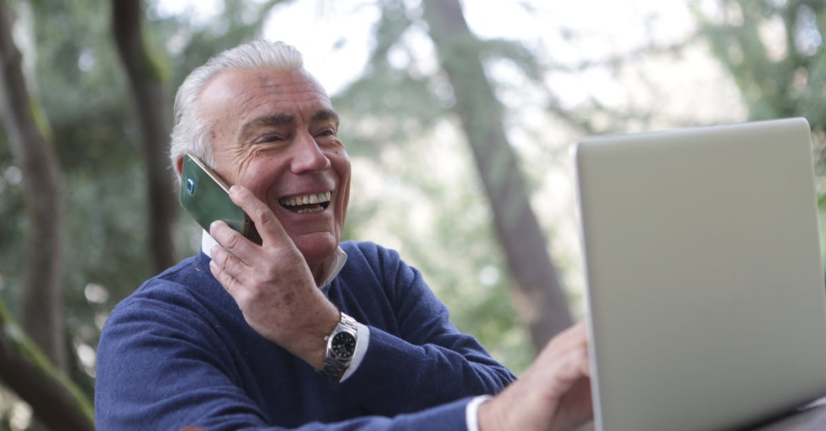 Am I using the stamina skills wrong in Elder Scrolls Blades? - Man in Blue Long Sleeve Sweater Using Cellphone Am I using the stamina skills wrong in Elder Scrolls Blades? - Man in Blue Long Sleeve Sweater Using Cellphone