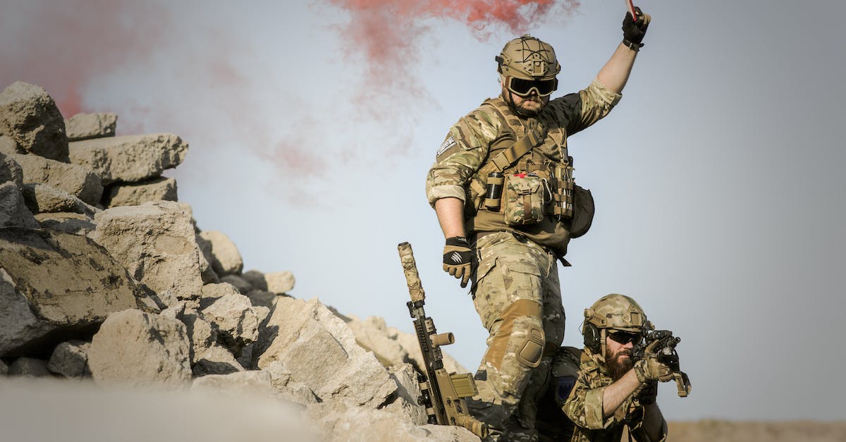 Are all weapons in Team Fortress 2 unlockable? - Man Holding Rifle Are all weapons in Team Fortress 2 unlockable? - Man Holding Rifle