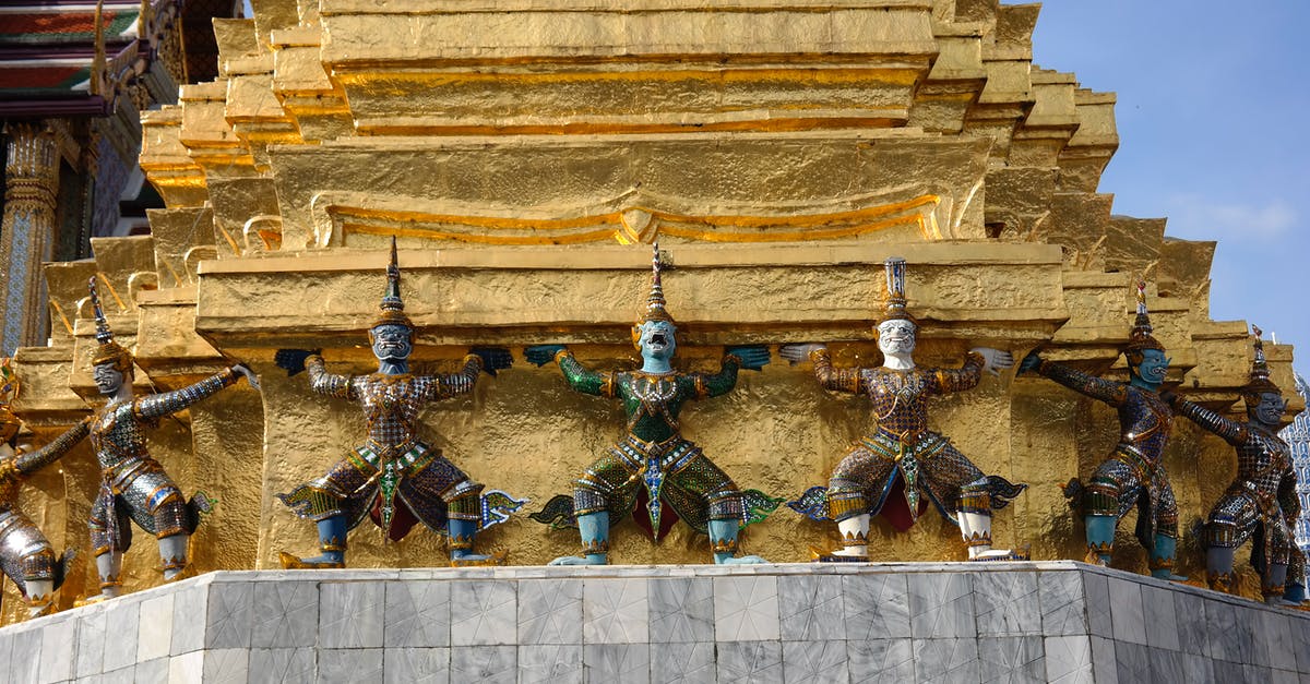Are there any hints for getting Gold Skulltulas on hard? - Gold and Black Hindu Deity Statue