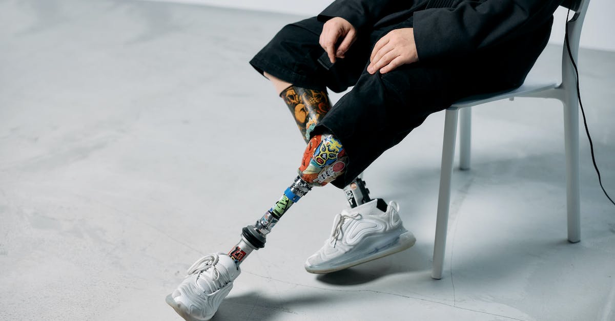 Are there supposed to be bionic addicts in The Den? - Photo of Man with Prosthetic Legs Are there supposed to be bionic addicts in The Den? - Photo of Man with Prosthetic Legs