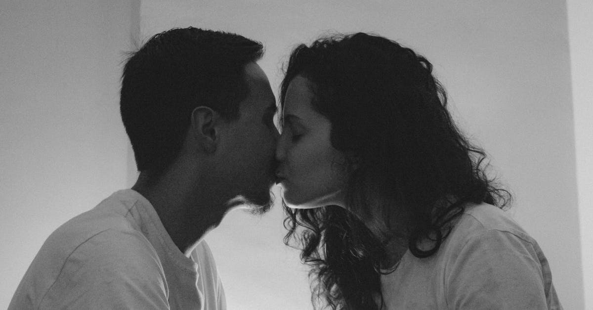 Are there vampires, in Assassin's Creed: Syndicate? - Grayscale Photo of a Romantic Couple Kissing Each Other Are there vampires, in Assassin's Creed: Syndicate? - Grayscale Photo of a Romantic Couple Kissing Each Other