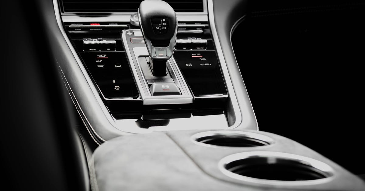 Automatic vassal transfer - Automatic Gearshift Knob in a Car Automatic vassal transfer - Automatic Gearshift Knob in a Car