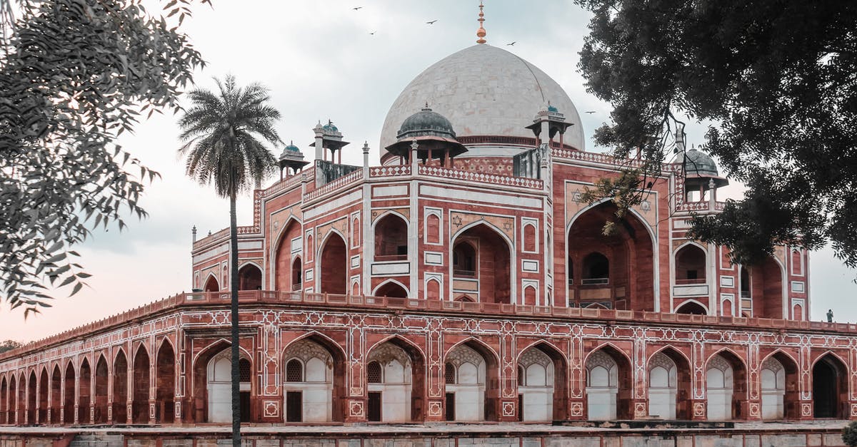 Baldur's Gate 2: Drogomir's Tomb - Ornate Building of Humayun's Tomb Baldur's Gate 2: Drogomir's Tomb - Ornate Building of Humayun's Tomb