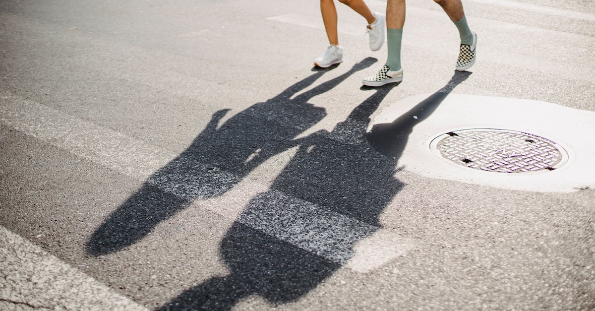 Best way to practice? [closed] - Young couple crossing road on crosswalk