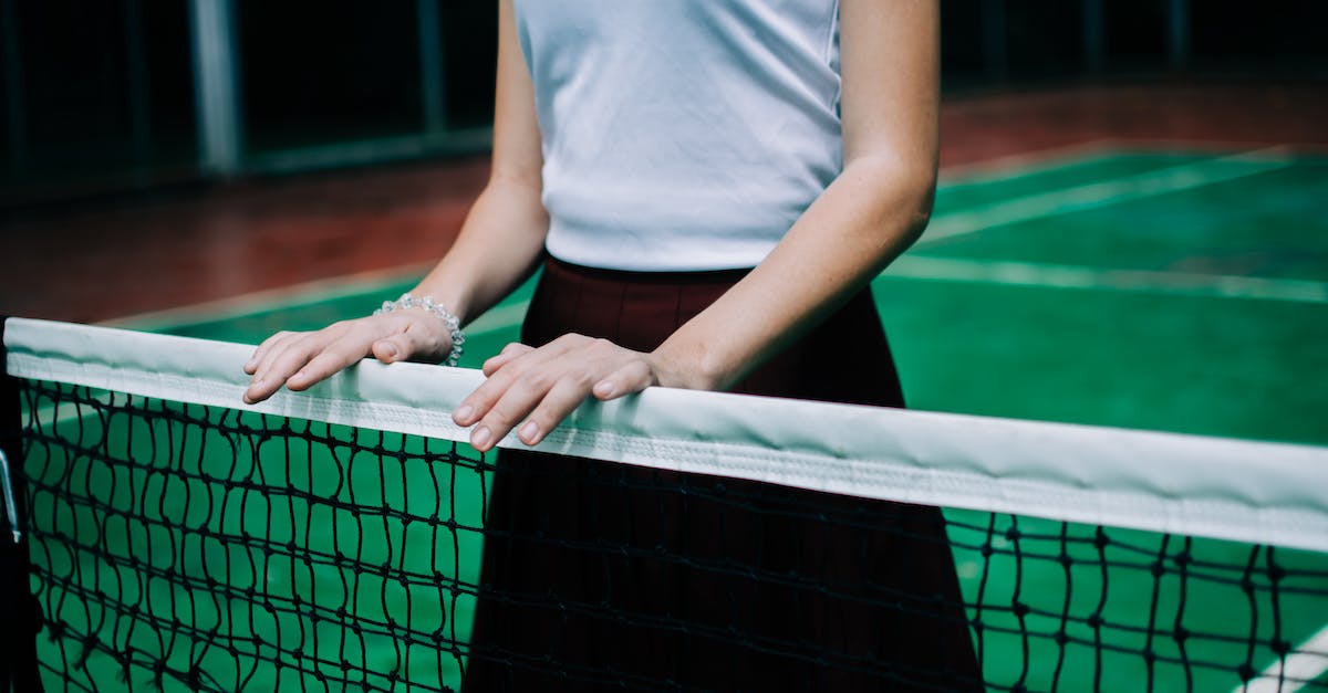 Block break lag in single player game? (Minecraft 1.8.6) - Sportswoman in activewear on sports ground with net Block break lag in single player game? (Minecraft 1.8.6) - Sportswoman in activewear on sports ground with net