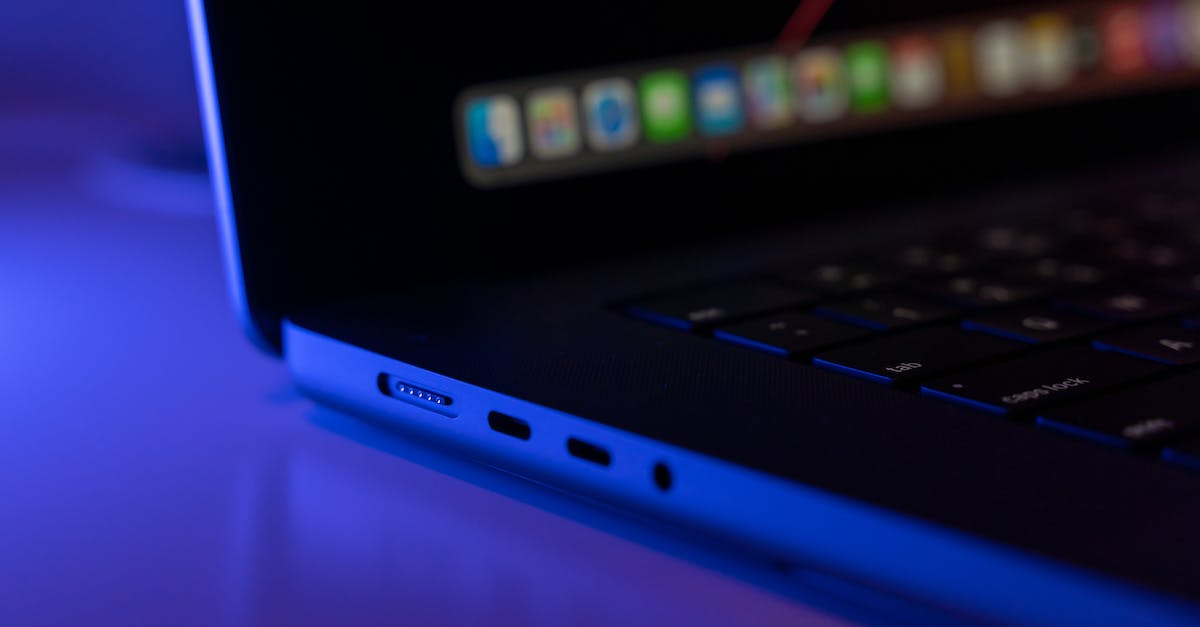 Borderlands 2 for Mac crashes on launch - A Close-Up Shot of a Laptop 