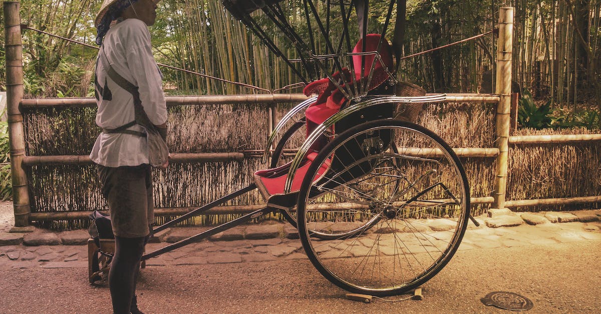 Can't grab on to 2nd wheel in Forest Folly (6-5) - Man in Front of Black and Red Carriage Can't grab on to 2nd wheel in Forest Folly (6-5) - Man in Front of Black and Red Carriage
