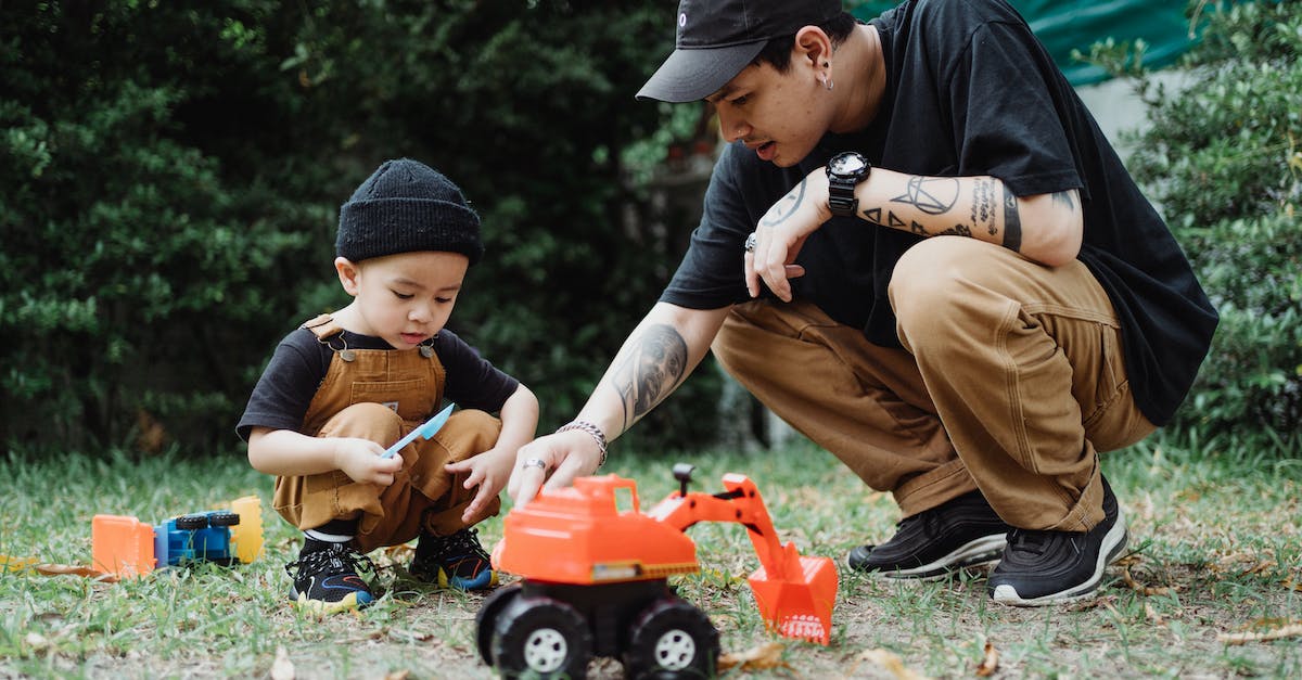 Can't kill Morvudd in the Missing Son quest in Witcher 3 - Father Playing with Plastic Toys with Son Outdoors