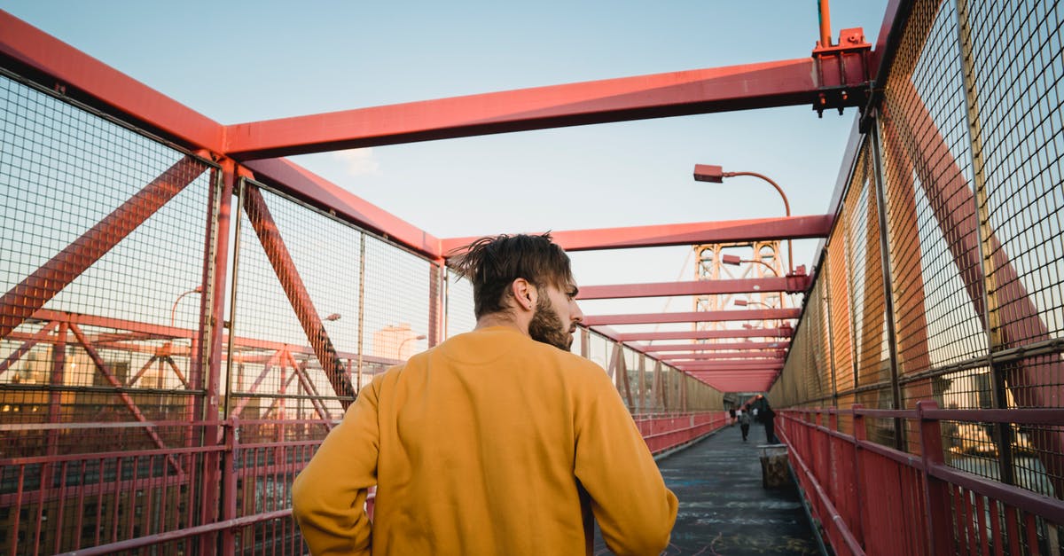 Can't run CnCNet for Red Alert 2 Yuri's Revenge, Linux Multiplayer? - Anonymous man running on bridge