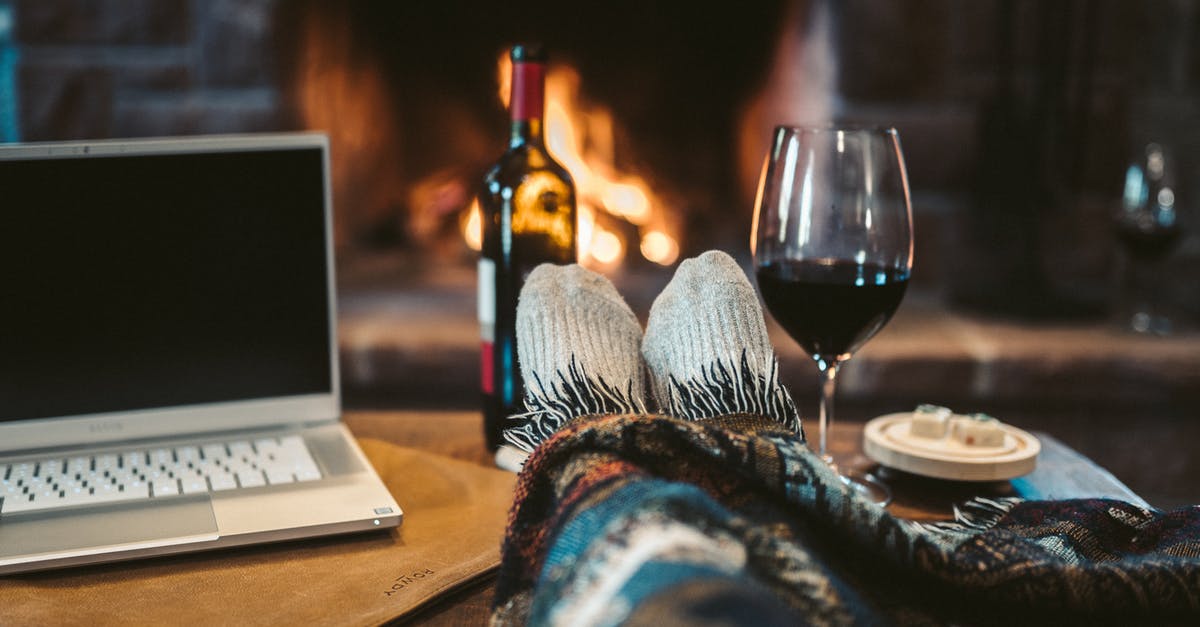 Can't run SCP - Containment Breach on mac with Wine - Macbook Pro Beside Wine Glass on Brown Wooden Table