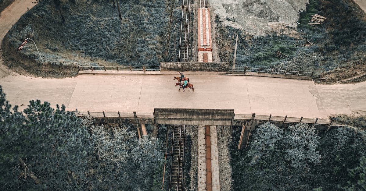 Can a train cross this junction? - 