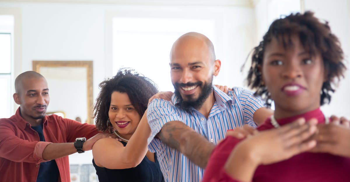 Can I put my party in a line automatically? - Happy People Doing a Conga Line