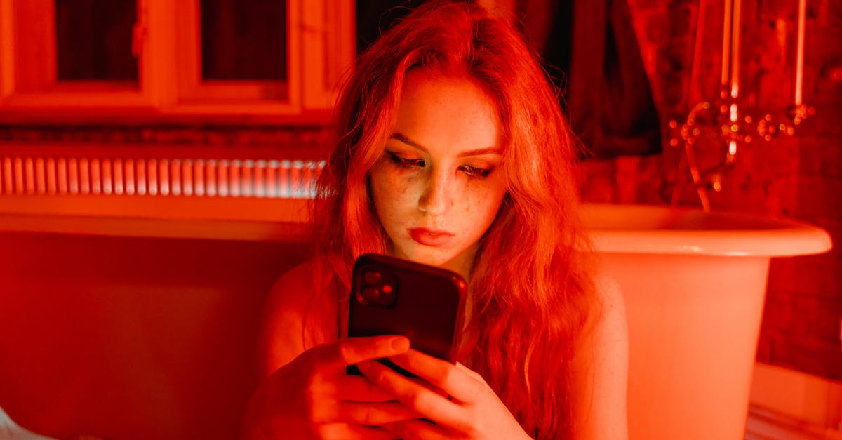 Can we use funneling while using GOwipe? - Woman with Smudge on Face Holding Cellphone Can we use funneling while using GOwipe? - Woman with Smudge on Face Holding Cellphone
