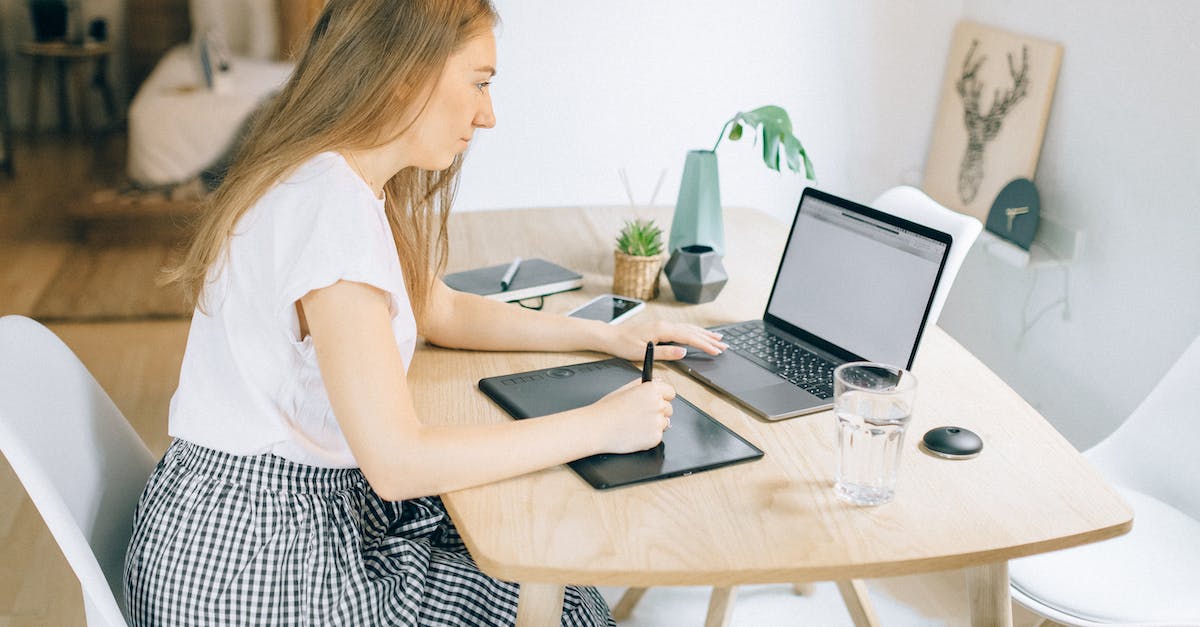 Can you play minecraft multiplayer on one account using one computer - Woman in White Shirt Sitting on Chair Using Laptop Computer Can you play minecraft multiplayer on one account using one computer - Woman in White Shirt Sitting on Chair Using Laptop Computer