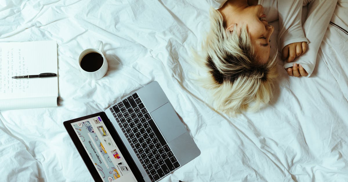 Can you use sleep dart on Junkrat's RIP-Tire? - Young woman using laptop in bed and resting Can you use sleep dart on Junkrat's RIP-Tire? - Young woman using laptop in bed and resting