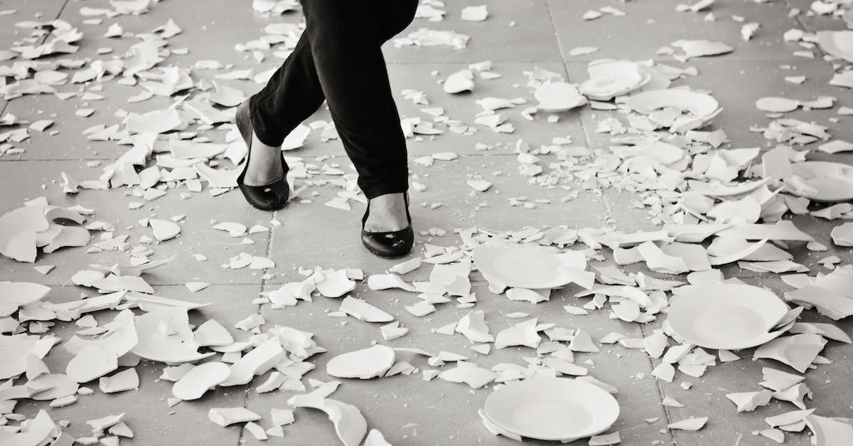 Cause of broken lander legs on my rover? Kerbal Space Program - Grayscale of Woman in Black Flat Sandals Walking Cause of broken lander legs on my rover? Kerbal Space Program - Grayscale of Woman in Black Flat Sandals Walking