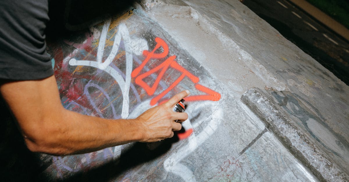 Civ Beyond Earth --- Can't conquer anymore cities - Man painting graffiti on wall Civ Beyond Earth --- Can't conquer anymore cities - Man painting graffiti on wallÂ