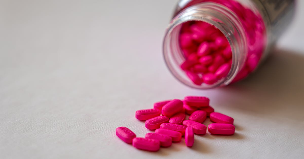 Color code lang.eng file in Minecraft - Pink Medication Pills in Clear Glass Jar Color code lang.eng file in Minecraft - Pink Medication Pills in Clear Glass Jar