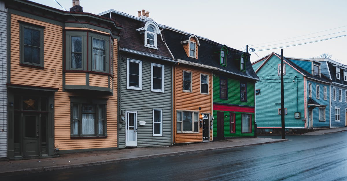 Command Block Effectiveness Range - Facade of residential buildings on street