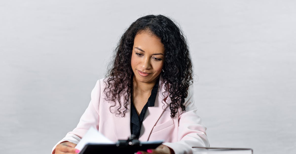 Contract Coin failed to track a contract - Free stock photo of accounting, adult, adviser Contract Coin failed to track a contract - Free stock photo of accounting, adult, adviser