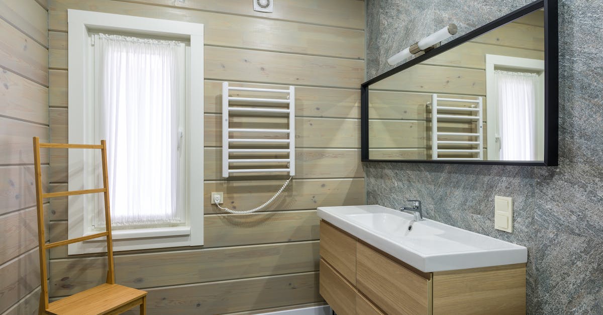 Cooldown reset when deploying Heat Sink mod? - Heated towel rail hanging near window in bathroom