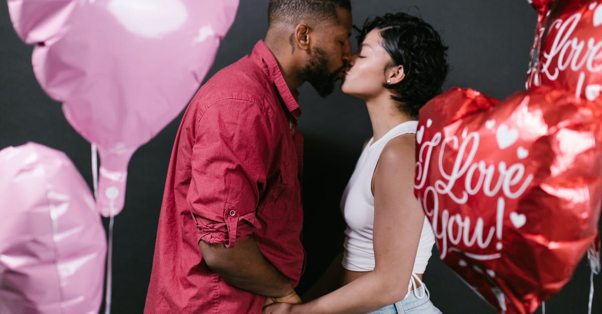 Could Sha'ira romance affect my chances with Liara? - Couple Kissing Each Other Could Sha'ira romance affect my chances with Liara? - Couple Kissing Each Other
