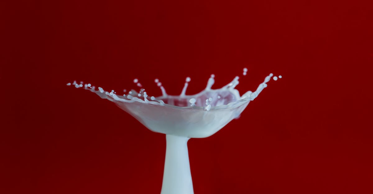CS GO, fps drop - White Ceramic Footed Bowl With Red Liquid CS GO, fps drop - White Ceramic Footed Bowl With Red Liquid
