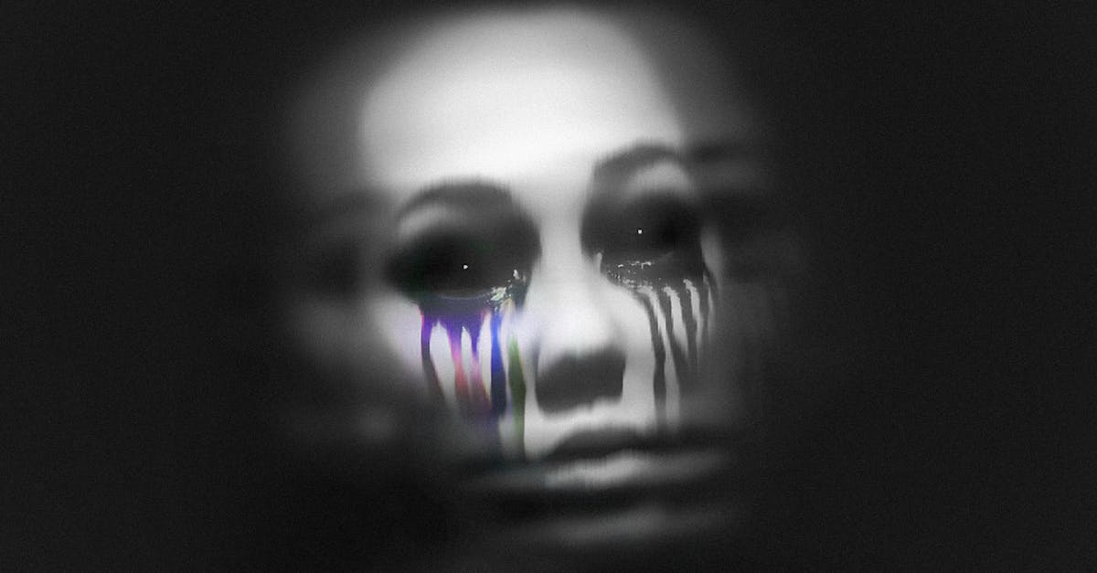 Deck.split() weirdness - Woman Wearing Make-up and Black Contact Lens