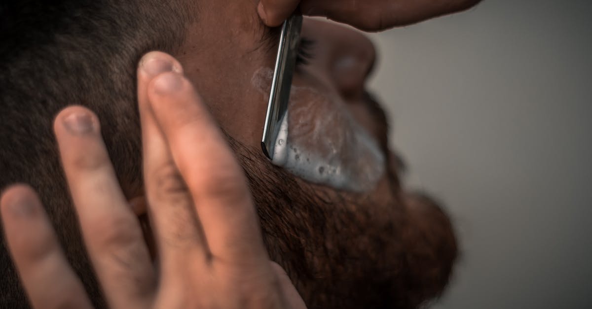 Deus Ex: Human Revolution Director's Cut - Micro Stuttering - Person Holding Gray Straight Razor Deus Ex: Human Revolution Director's Cut - Micro Stuttering - Person Holding Gray Straight Razor