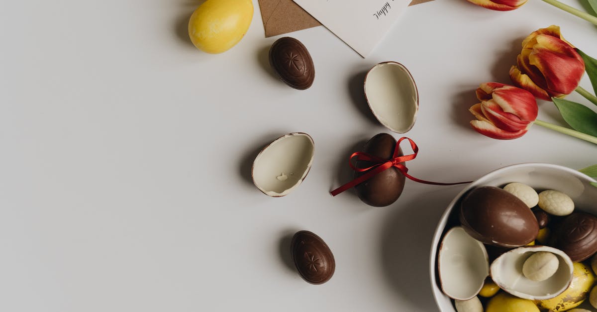 Do I accumulate candies from eggs in Pokemon Go? - Delicious Easter Egg Chocolates on a Surface with Tulip Flowers Do I accumulate candies from eggs in Pokemon Go? - Delicious Easter Egg Chocolates on a Surface with Tulip Flowers