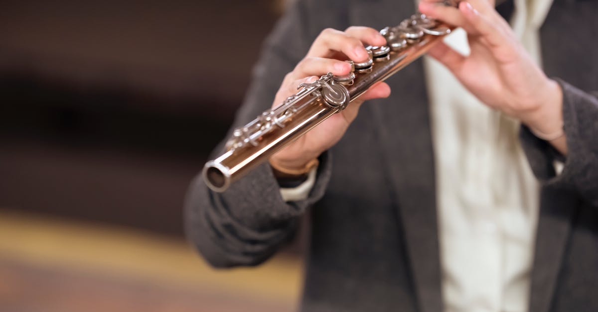 Do professional killstreak effects show up on hats? - Woman in elegant suit playing flute Do professional killstreak effects show up on hats? - Woman in elegant suit playing flute
