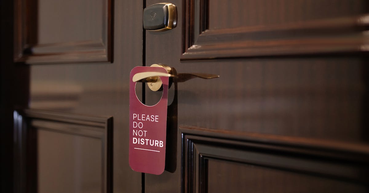 Do runes override the base effect? - Do Not Disturb Sign on Door Handle