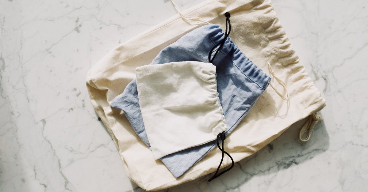 Do skins exterior quality reduce from use? [duplicate] - Heap of textile bags in different sizes