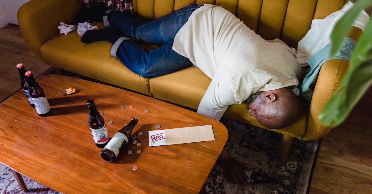 Does bashing A (or any button) have an impact on the amount of coins stolen? - Man in White Shirt and Blue Denim Jeans Sitting on Yellow Sofa Does bashing A (or any button) have an impact on the amount of coins stolen? - Man in White Shirt and Blue Denim Jeans Sitting on Yellow Sofa