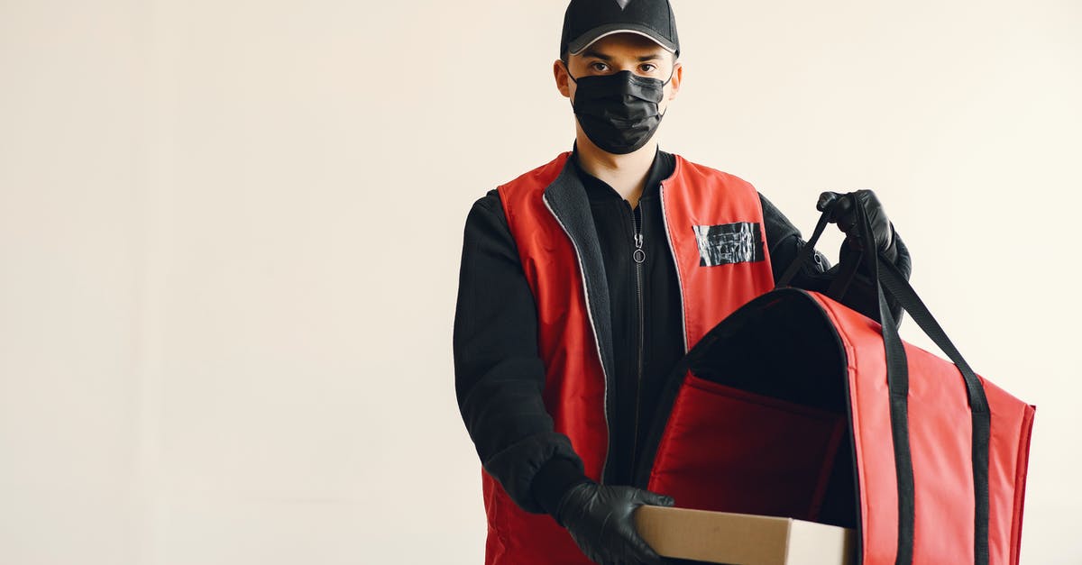 Does Castle Crashers allow Local and Online Coop simultaneously? - Young pizza delivery man in uniform and protective mask Does Castle Crashers allow Local and Online Coop simultaneously? - Young pizza delivery man in uniform and protective mask
