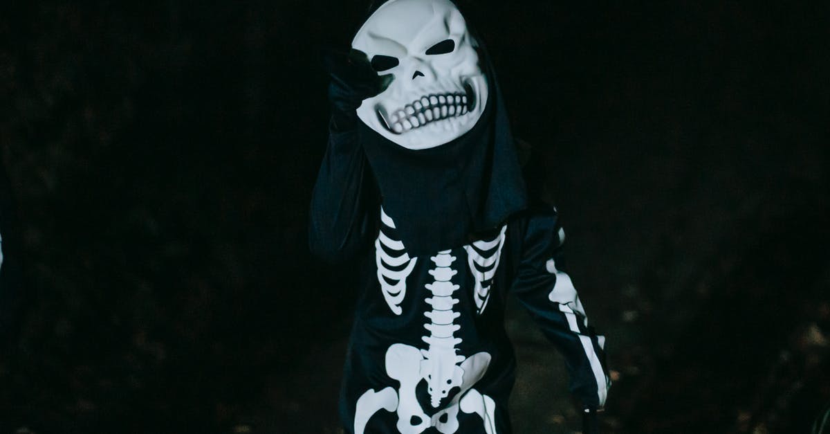 Does Doomcaller think my C'Thun is dead if I have multiple and only one is dead? - Unrecognizable kid in skeleton costume during Halloween