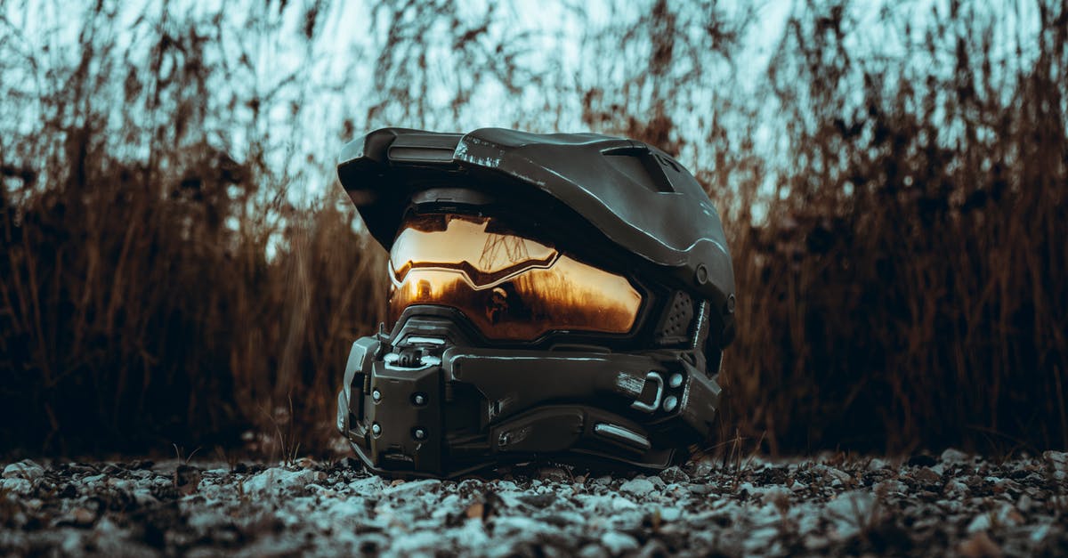 Does halo 4 Spartan ops require Internet to use? - Gray Helmet on a Rocky Ground