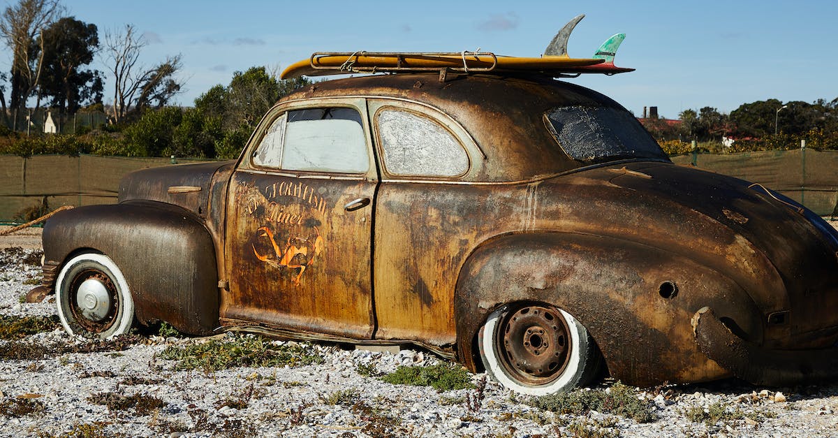 Does Thorns damage trigger Area Damage? - Vintage rusty broken car on gravel