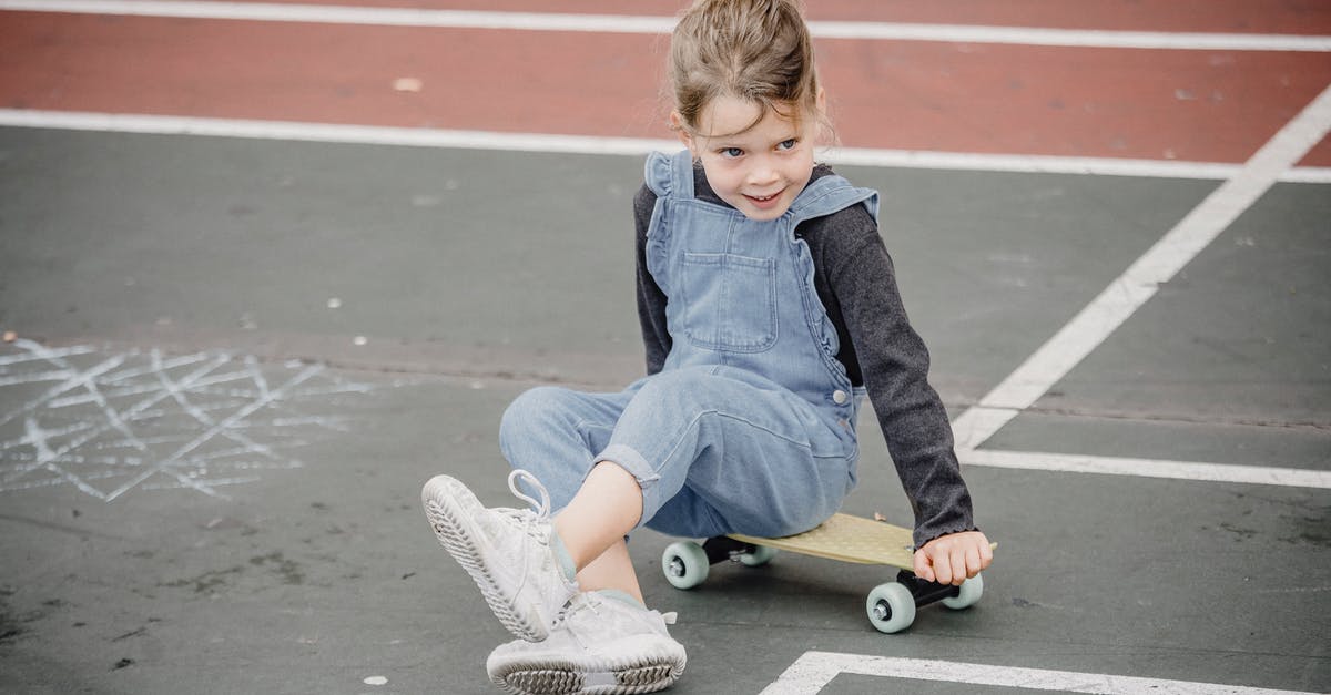 Does Tony Hawk Pro Skater 5 have local split-screen multiplayer? - High angle of preschool girl in casual outfit and sneakers sitting on skateboard while practicing skills in skate park Does Tony Hawk Pro Skater 5 have local split-screen multiplayer? - High angle of preschool girl in casual outfit and sneakers sitting on skateboard while practicing skills in skate park