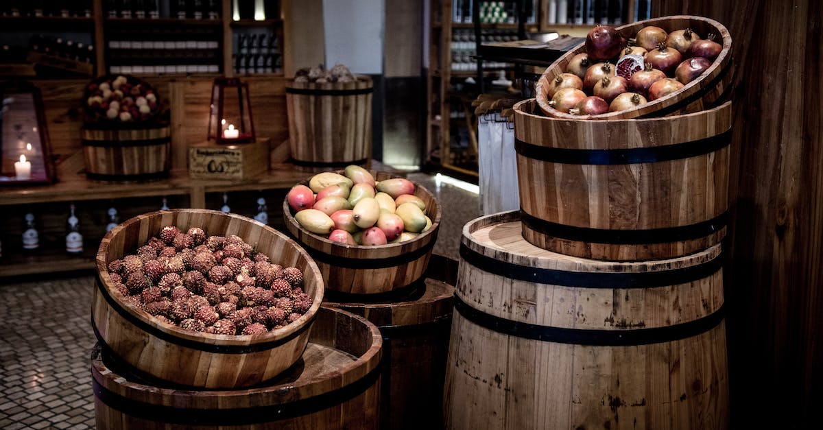 Dwarves moving food, but not barrels or alcohol, to stockpile - Brown Wooden Barrels Dwarves moving food, but not barrels or alcohol, to stockpile - Brown Wooden Barrels