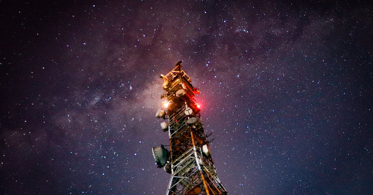 Dying Light - Someone calling from atop an antenna during Pact with Rais - Transmission tower under starry night sky