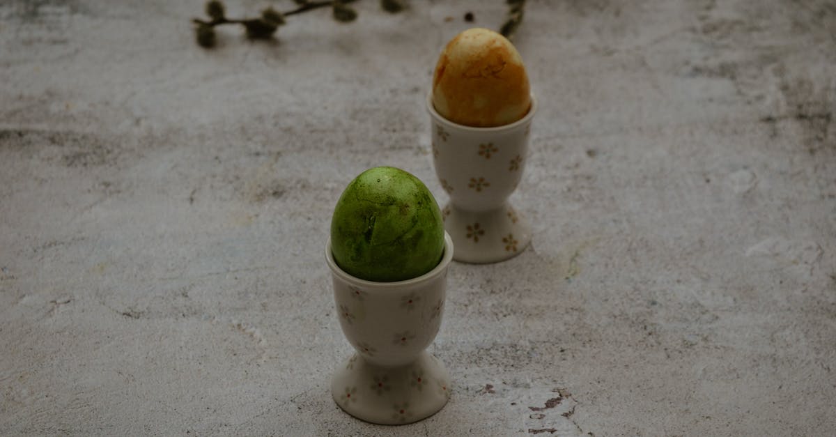 Eggs and CP scaling - Painted Eggs on Egg Cup Eggs and CP scaling - Painted Eggs on Egg Cup