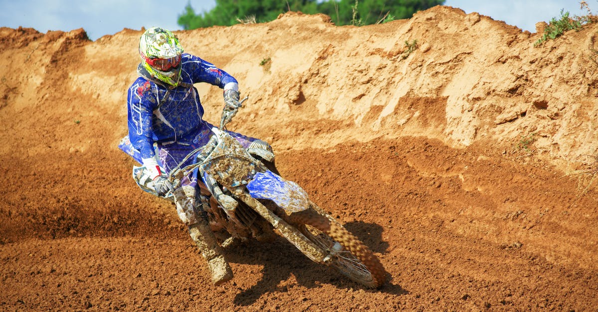 Elite: Dangerous weird supercruise speed limits - Man Riding Enduro Motocross on Sand Dune Elite: Dangerous weird supercruise speed limits - Man Riding Enduro Motocross on Sand Dune