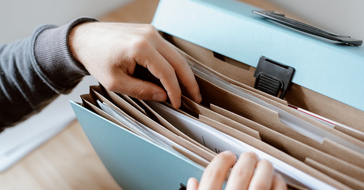 End data folder location - Person choosing document in folder