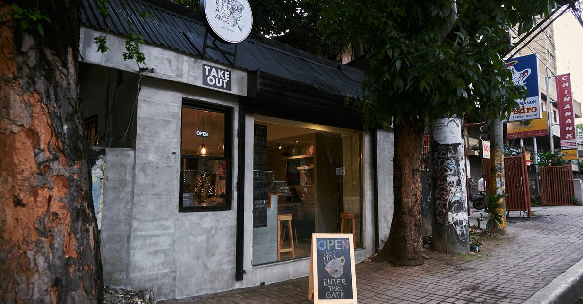 ESO: about crown store horses - Gray and Black Store Front ESO: about crown store horses - Gray and Black Store Front