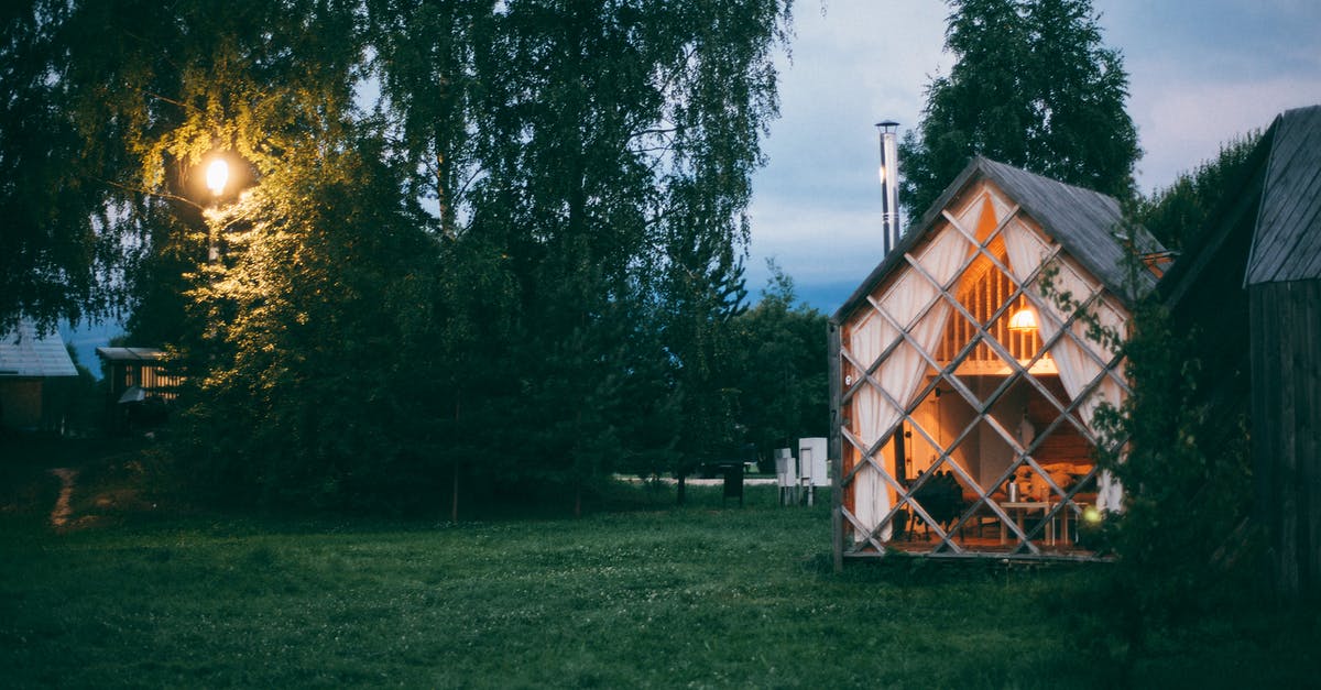 Fallout 4 - selection in settlement - Small wooden house in countryside