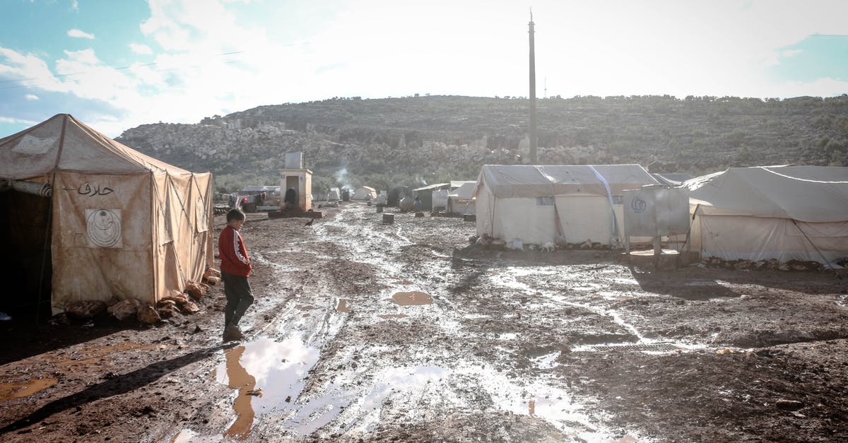Fallout shelter Broadcast Center - Tents in an Unpaved Land 