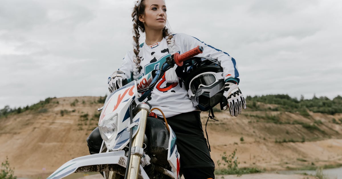 Forza Motorsport 4 AI damage - Photo of a Woman in a White Long Sleeve Shirt Riding a Motorcycle Forza Motorsport 4 AI damage - Photo of a Woman in a White Long Sleeve Shirt Riding a Motorcycle